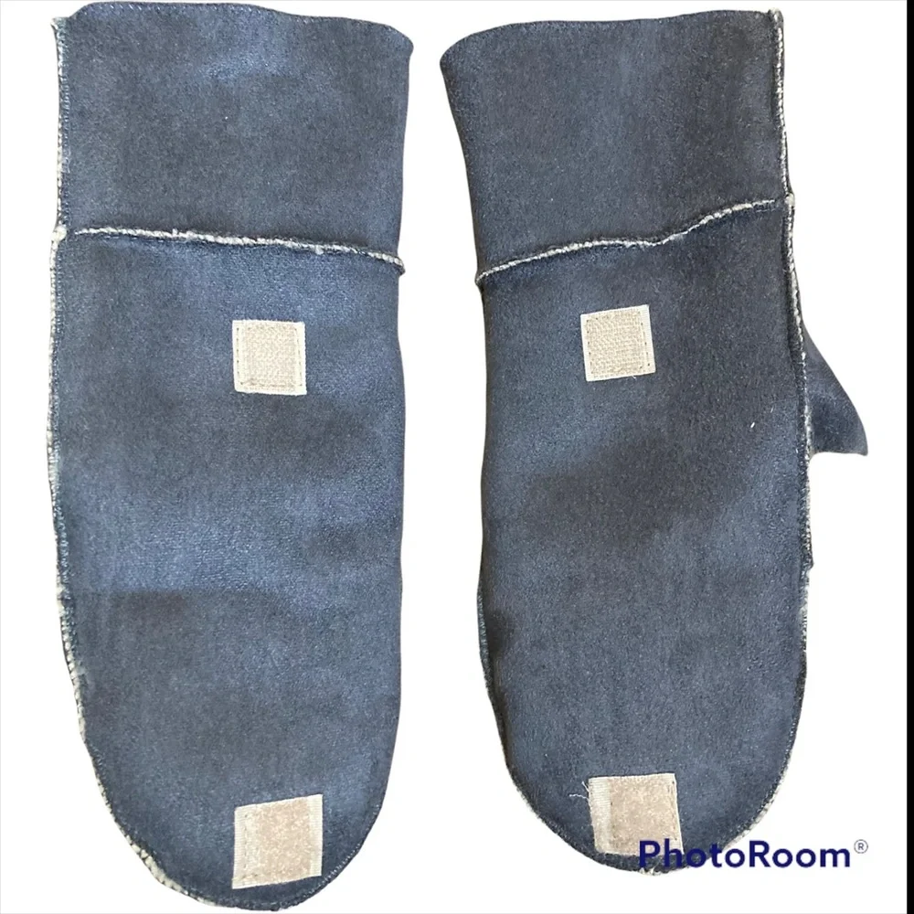 Surell Faux Shearling Flip-Top Mittens Gray Size M New without tag